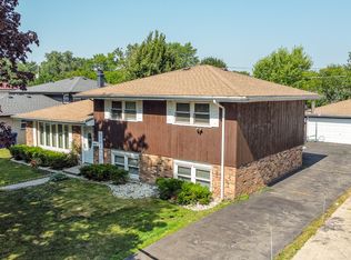 10739 S Nordica Ave, Worth, IL