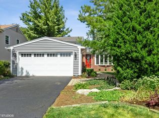 26W130 Prairie Ave, Wheaton, IL 60187