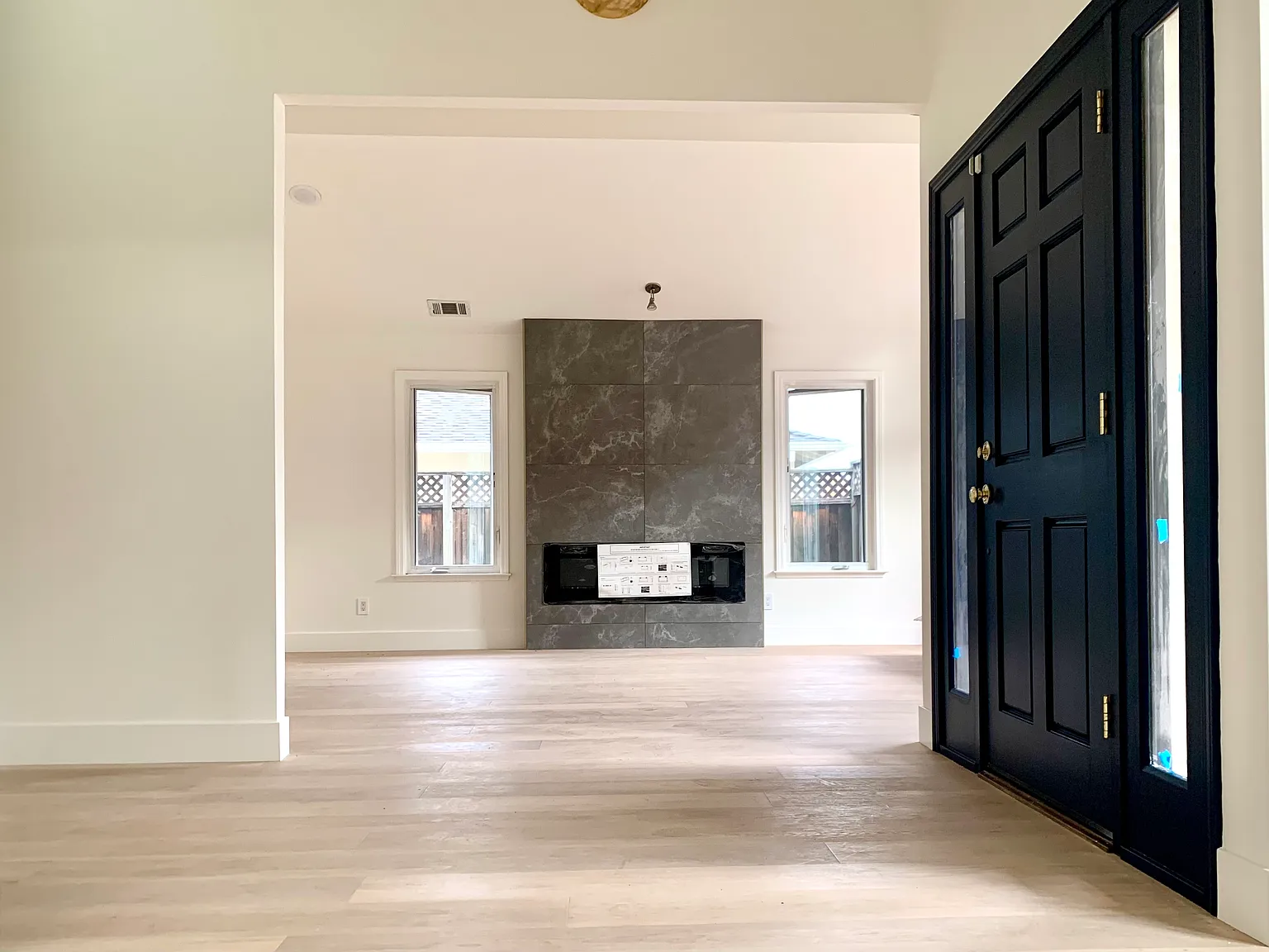 457 Benvenue Ave — Photo 3