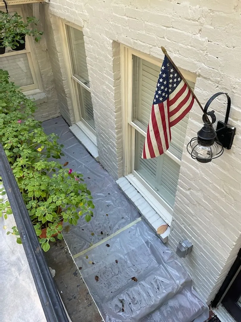 1br In Georgetown East Village With Parking — Photo 4