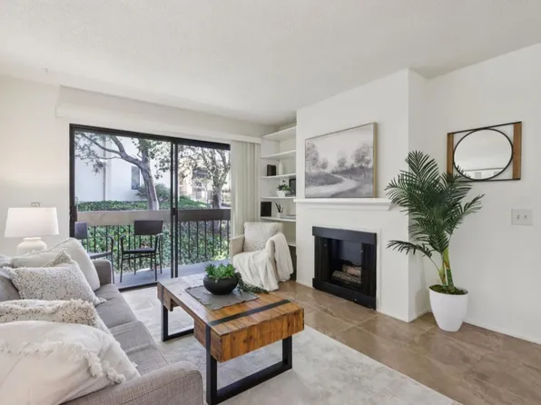 4205 Golden Oaks Ln, Monterey, CA 93940