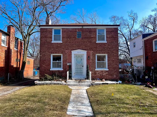 9837 S Bensley Ave, Chicago, IL 60617