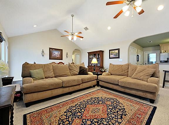 5th image of 2311 E Lake Dr