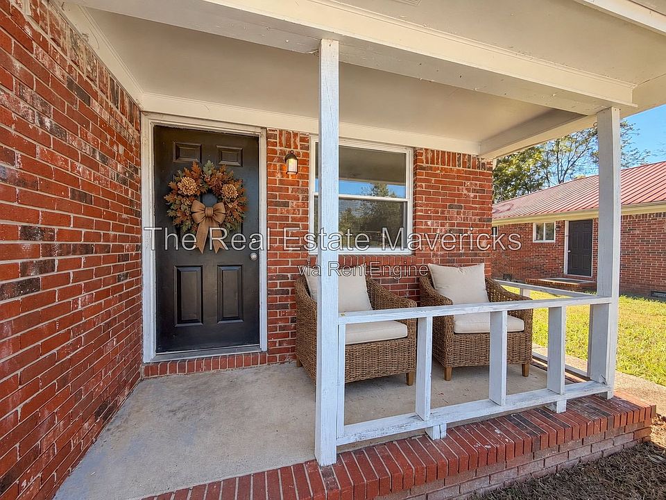 1st image of 277 Pine Ave