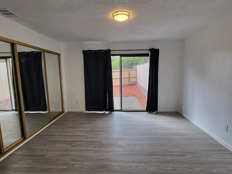 4001 Mozart Dr — Photo 9
