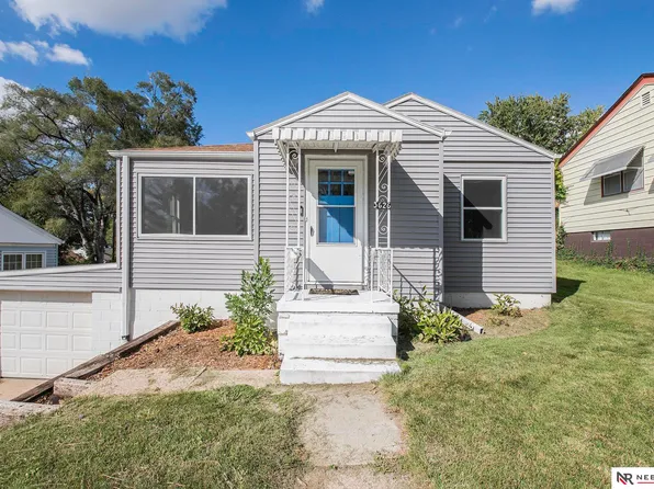 3626 Laurel Ave, Omaha, NE 68111