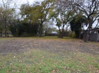 304 S Hampshire St, Saginaw, TX 76179