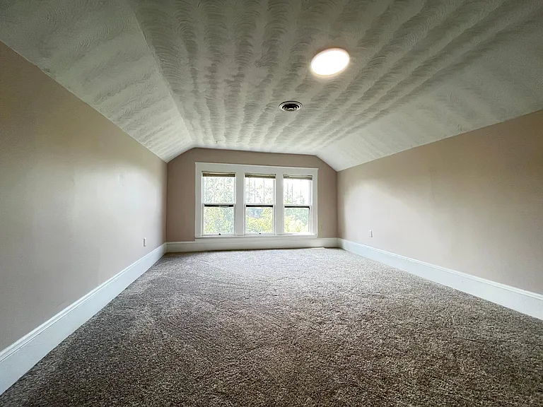 1701 Washington Ave #B — Photo 23
