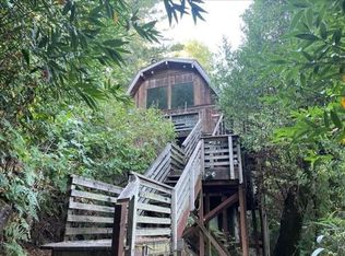 25 Portola Ave, Lagunitas, CA 94938