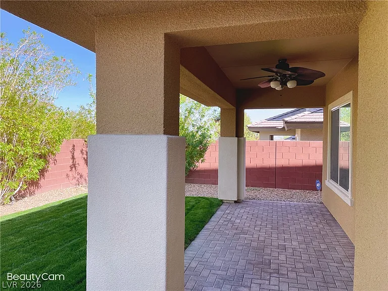 5704 Shadow Bend Dr — Photo 34
