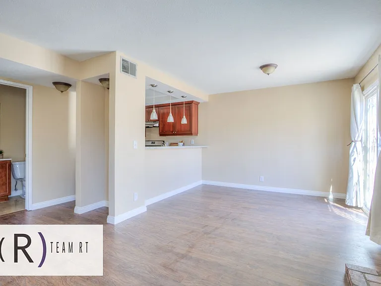 555 Azusa Ave #32 — Photo 5