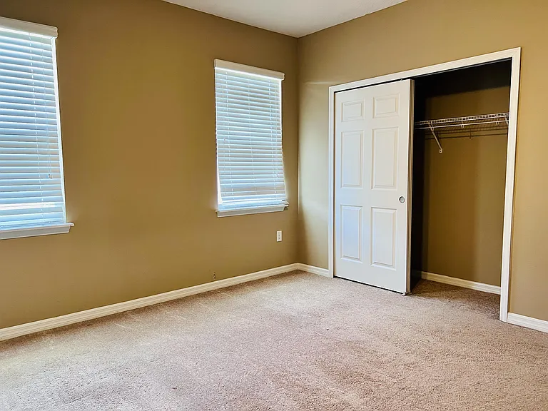 Upstairs Bedroom 1