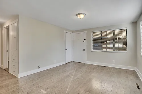 First Avenue Apartments Photo 1
