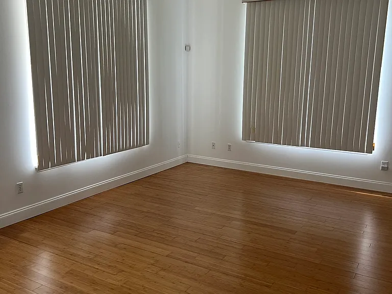 613 Cherry St — Photo 17
