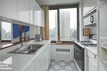 Rented by Brown Harris Stevens