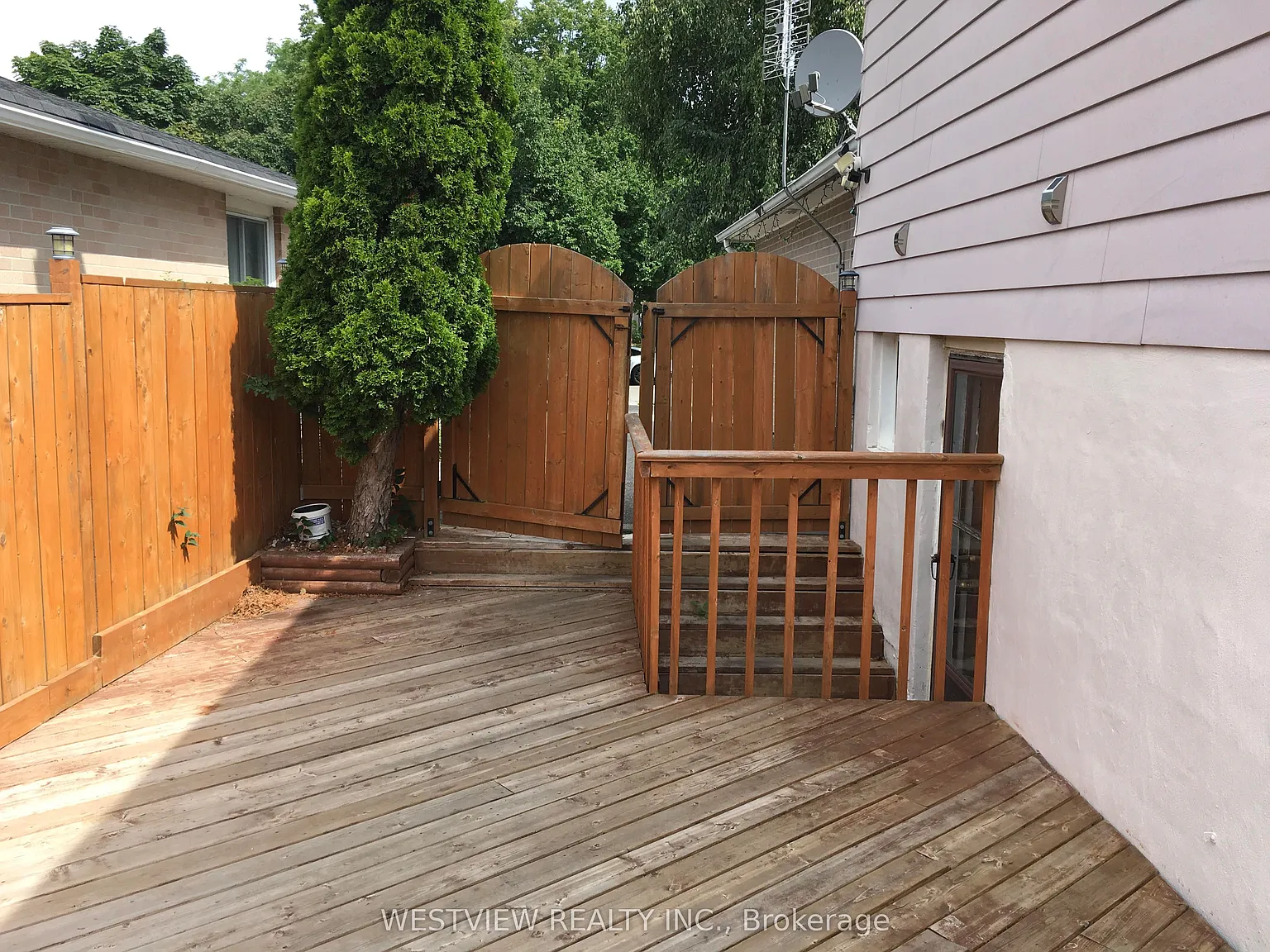 2 bed, $2,500 — Photo 2