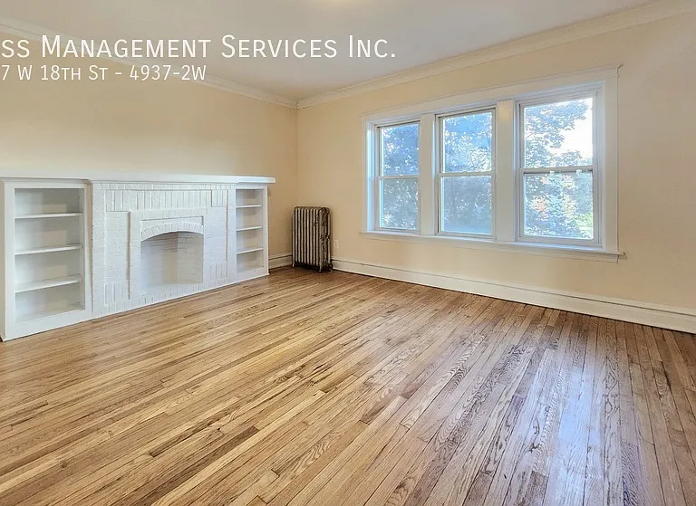 4937 W 18th St #2W — Photo 6