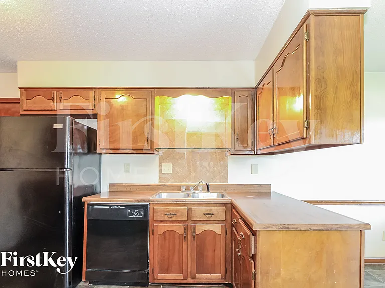 6729 Birch Run Ln — Photo 8