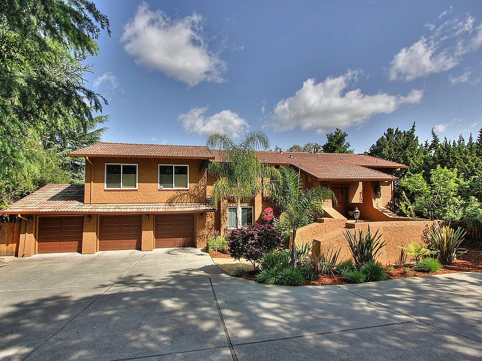 1st image of 1398 Hillcrest Dr