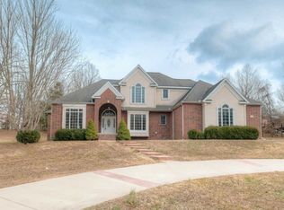 1225 Stoneledge Ln, Neosho, MO 64850