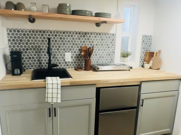 263 Coram School Ln #C