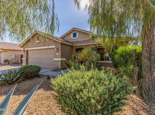 30552 N ZIRCON Drive, San Tan Valley, AZ 85143