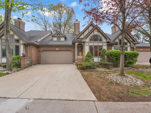 852 N Beech Daly Rd, Dearborn Heights, MI 48127