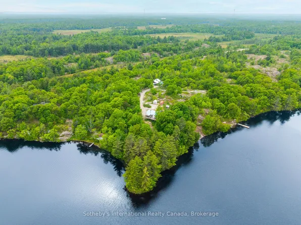 166 Myers Lake Rd, Georgian Bay, ON P0C 1H0