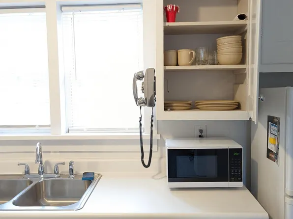 5486 Broadway St, Lancaster, NY 14086