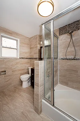 Rented by Perry Associates NYC Inc | media 10