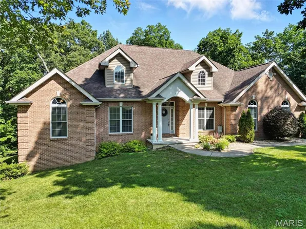 377 Peaceful Hollow Dr, Washington, MO 63090
