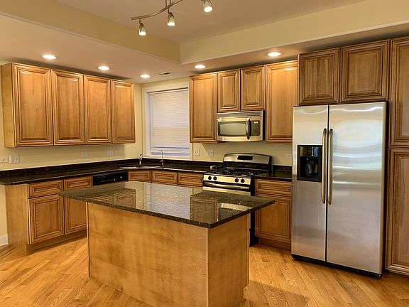 4th image of 5861 N Glenwood Ave APT 1N