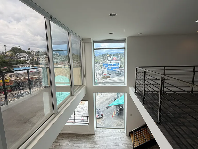 ECHO Lofts, True luxury Two Story Live/Work Townhouses — Photo 27