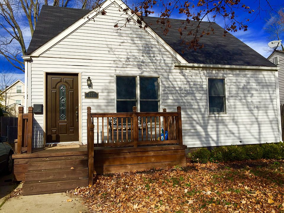 Beautiful updated bungalow