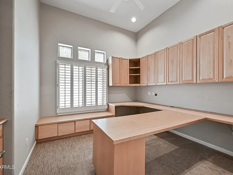 6057 E Campo Bello Dr — Photo 28