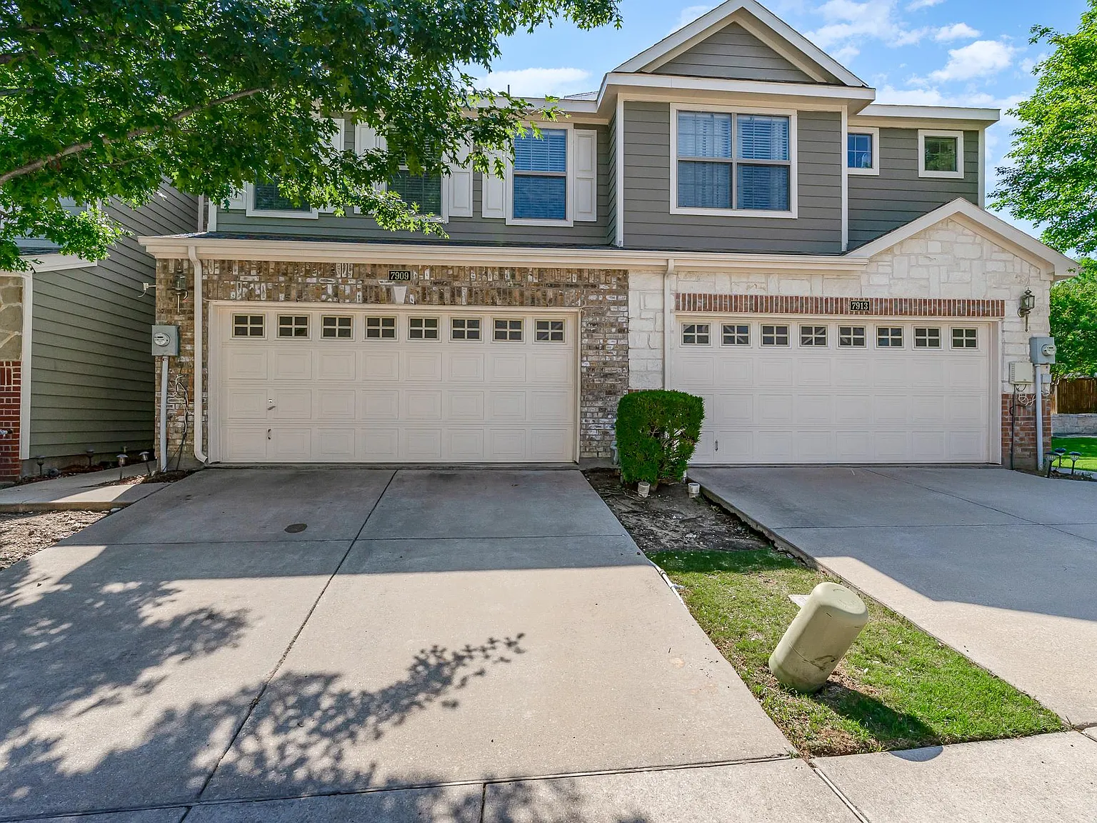 3 bed, 2.5 bath, 1602 sqft, $2,550 — Photo 1