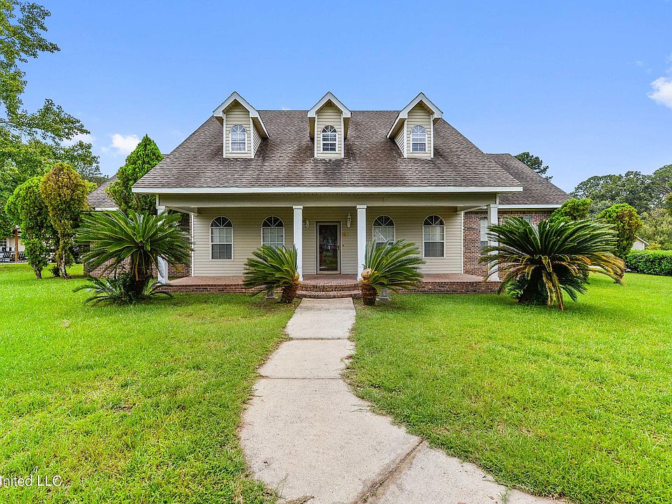 13457 Grady Dr, Gulfport, MS 39503 MLS 4028569 Zillow