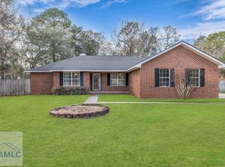 153 Hughes Dr, Midway, GA 31320