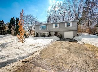 3021 Washburn Pl, Bloomington, MN 55431