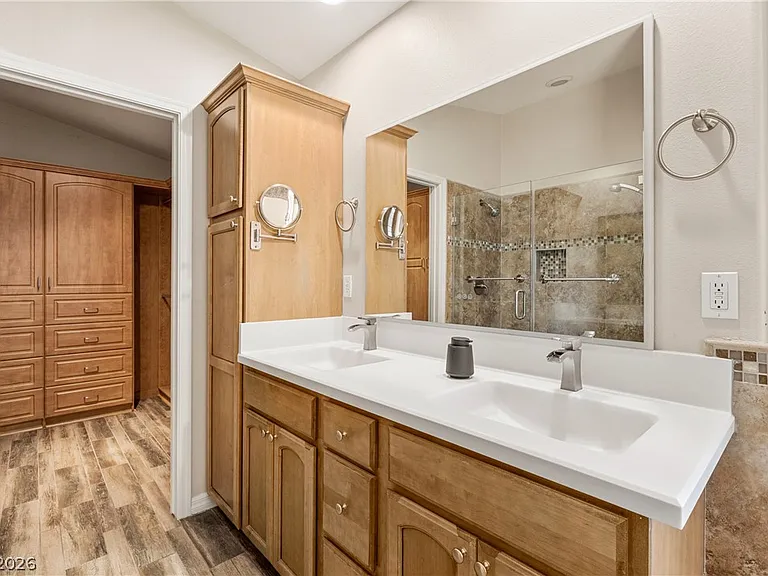 6288 Fisher Ave — Photo 25
