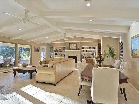 3rd image of 2602 Shoreline Dr