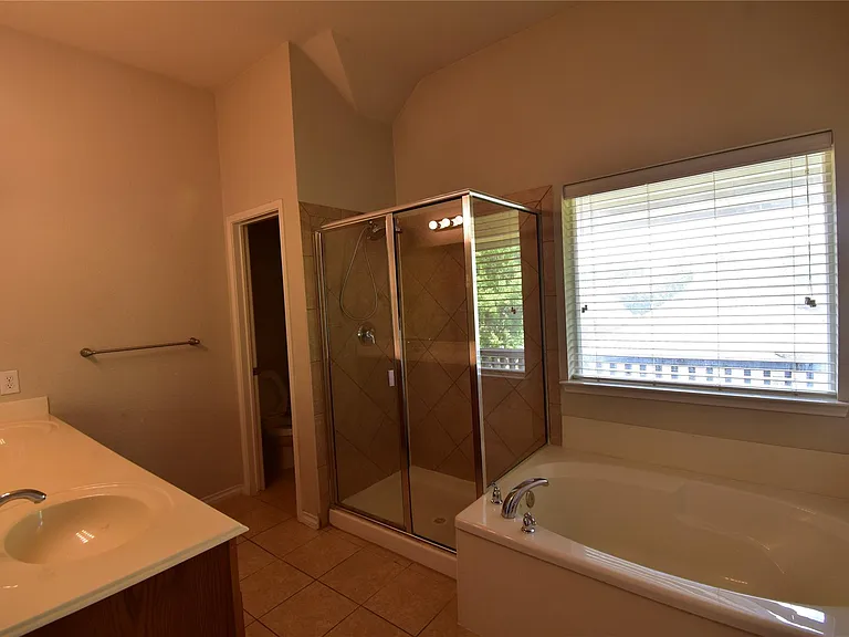 7993 Crampton Ln — Photo 13