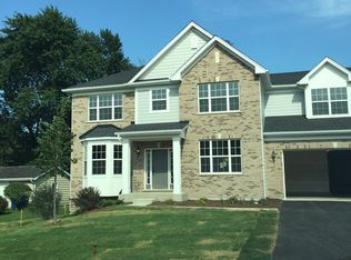 1N577 Eastern Ave, Glen Ellyn, IL