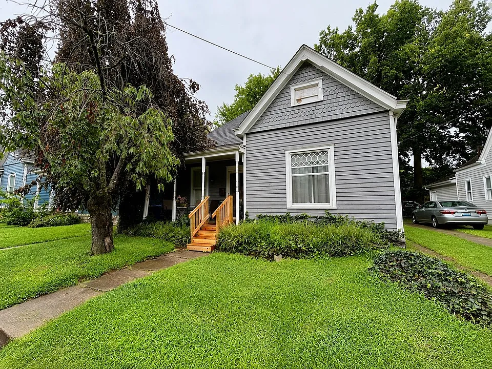 344 Oldham Ave