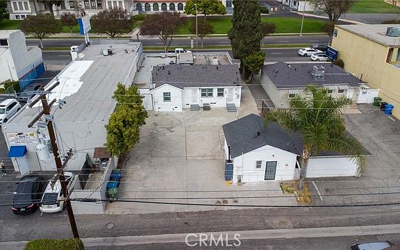 5th image of 14430 Whittier Boulevard