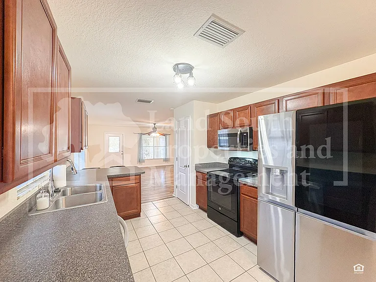 8755 Fort Socrum Village Way — Photo 10