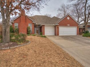 14000 Smithurst Rd, Edmond, OK 73013