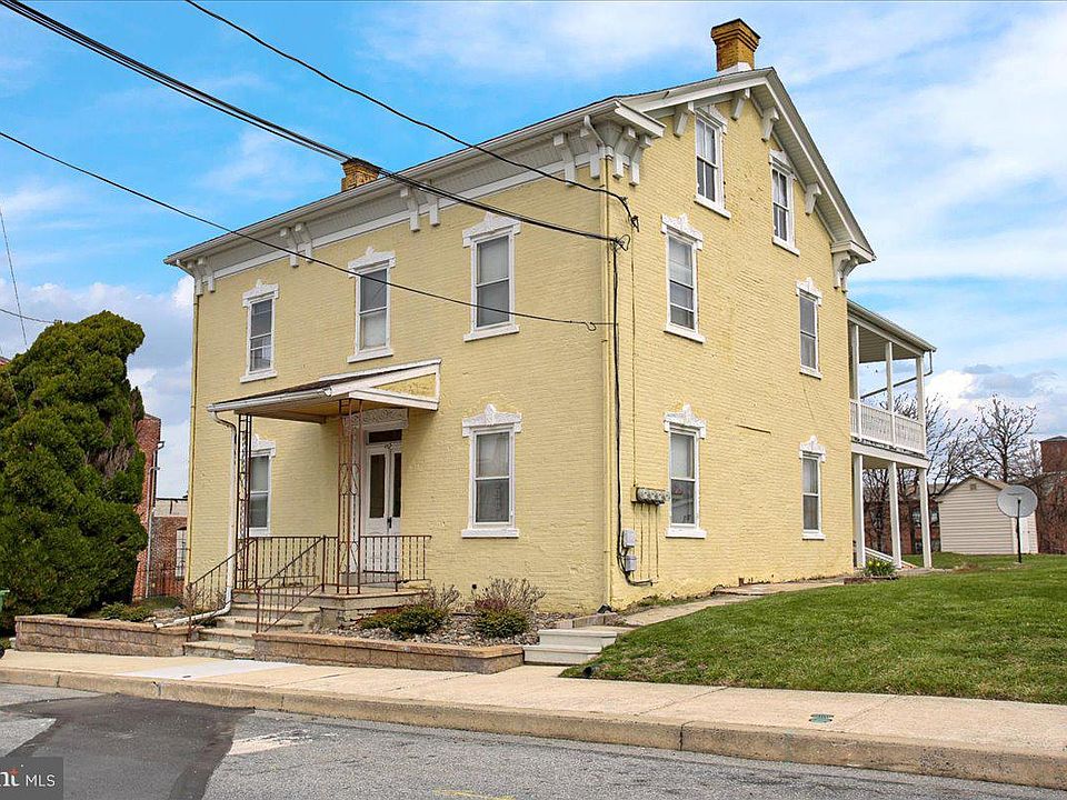 1st image of 115 S Franklin St