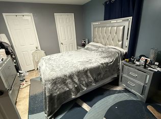 345 7th Ave W, Newark, NJ 07107