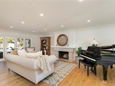 8 Twin Lakes Cir, Corona Del Mar, CA, 92625